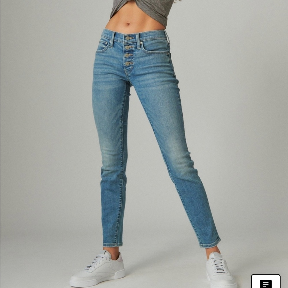 Lucky Brand Ava denim jeans size 4/27